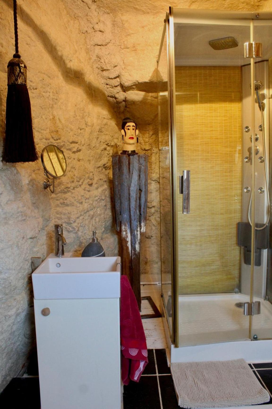 Troglodyte Loft